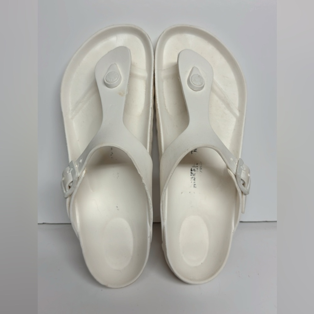 Sz 8/39 WOMENS BIRKENSTOCK GIZEH ESSENTIALS EVA  SANDALS WHITE COLOR